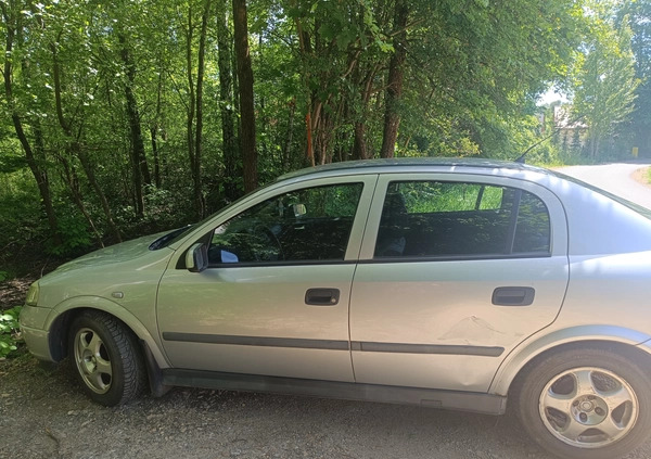 Opel Astra cena 2500 przebieg: 195653, rok produkcji 2001 z Sławków małe 11